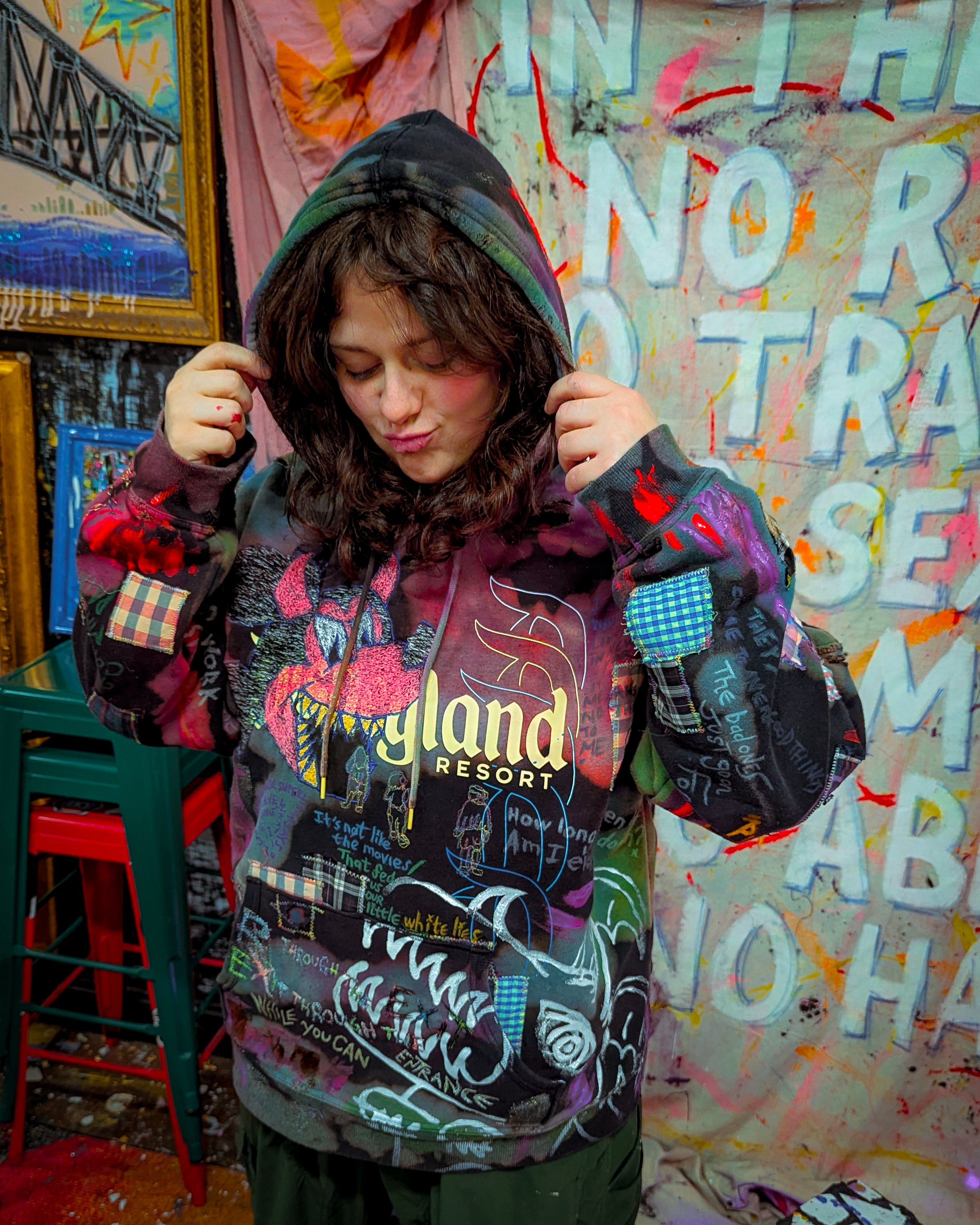 'EXILE ON PLEASURE ISLAND' HOODIE (XL)